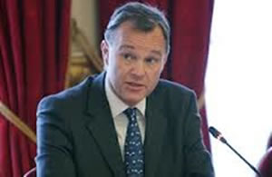Mr Simmonds